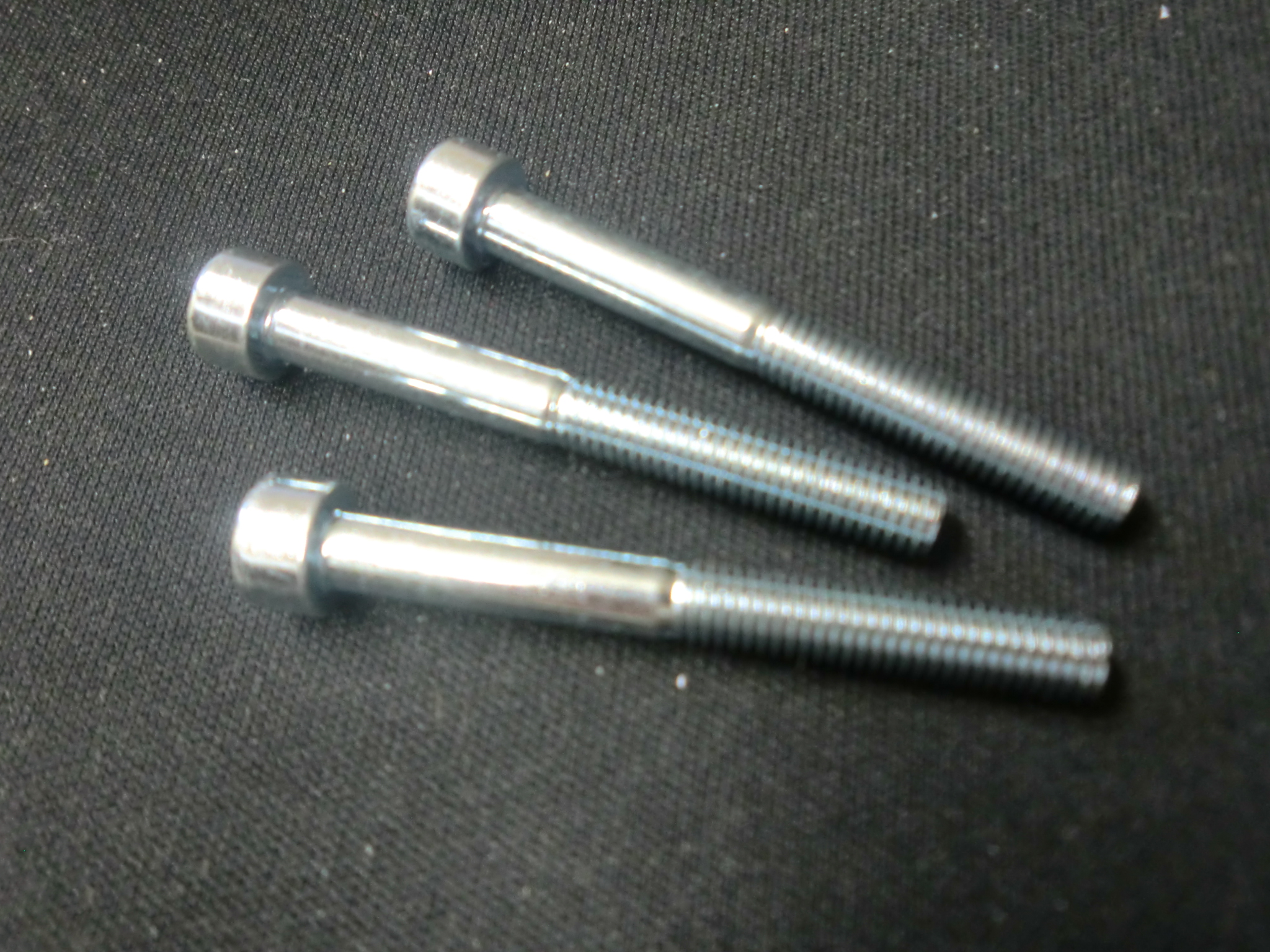 Fixing-Screws